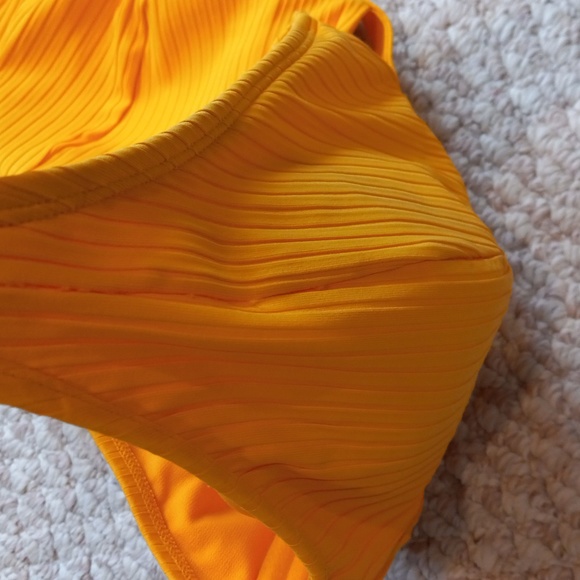 Bikini Top Ribbed Keyhole Plus Size stretchy Soft Vibrant color rich texture - Picture 15 of 15